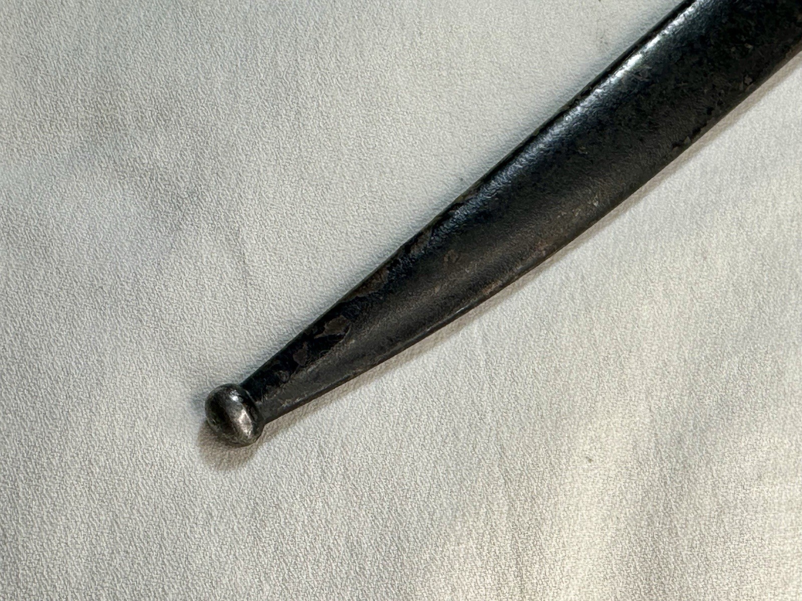 1886 WWII Portuguese Bayonet with scabbard
