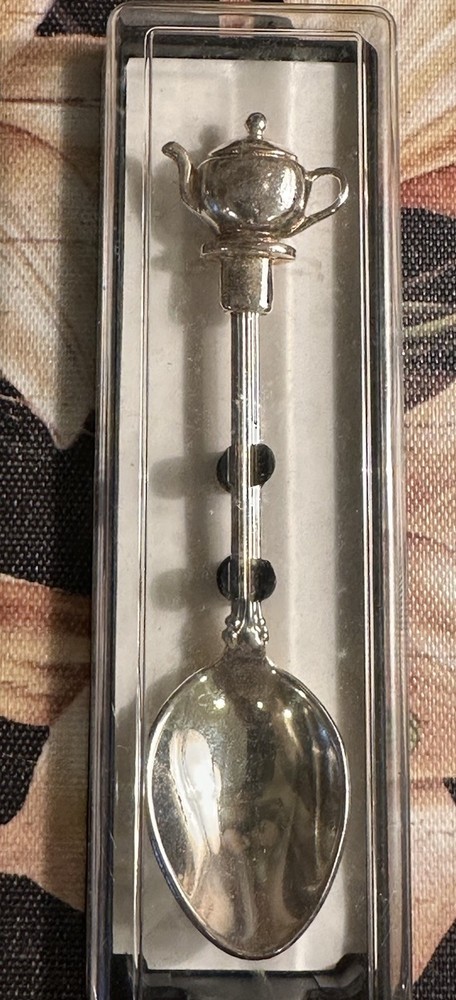 Charming 4.25”L Silver Plated TEA SPOON-w/Teapot On Top-Quality/Boxed-England-