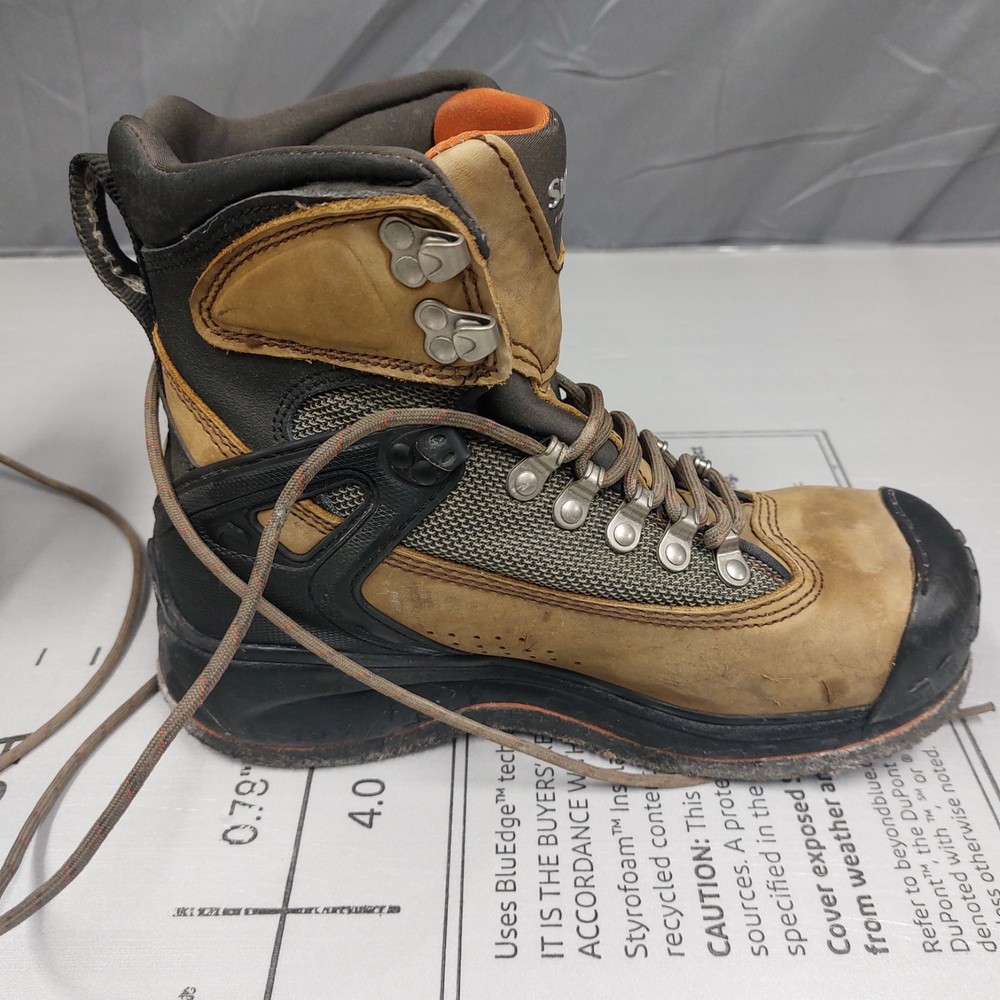 Simms guide boots felt sole with waders