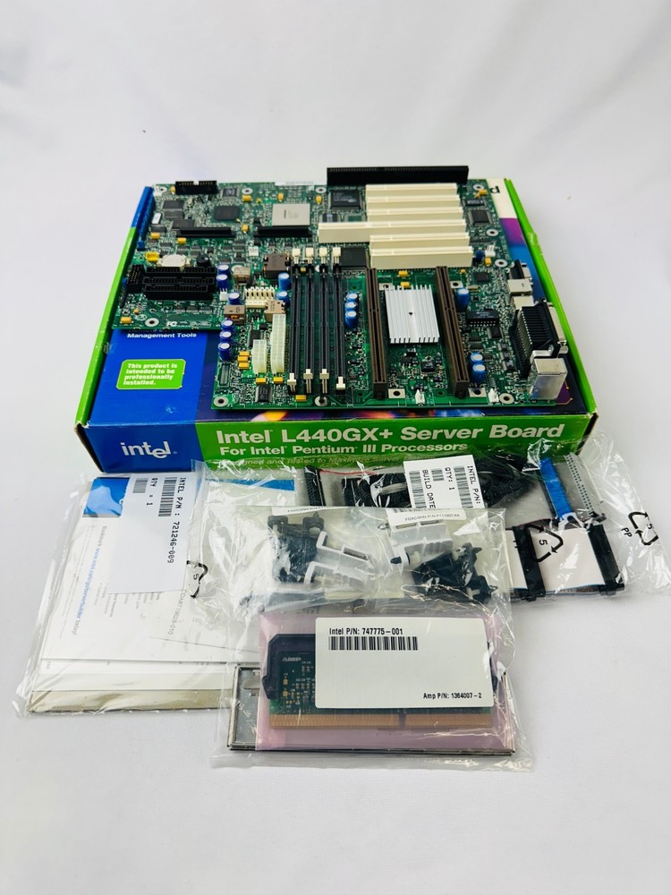 Intel L440GX+ AA 721242-020 Server Board