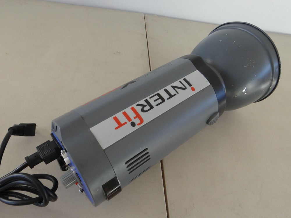 Interfit Stellar Xreme X 300 Flash Monolight