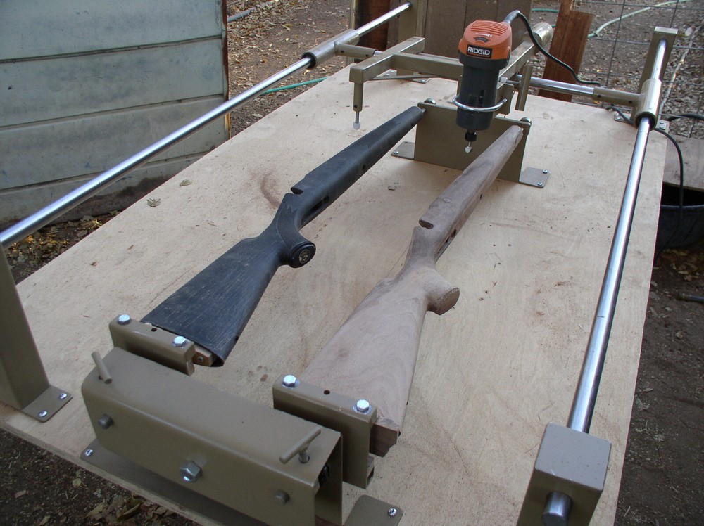 Wood Carving Duplicator- Carves a Precise Duplicate