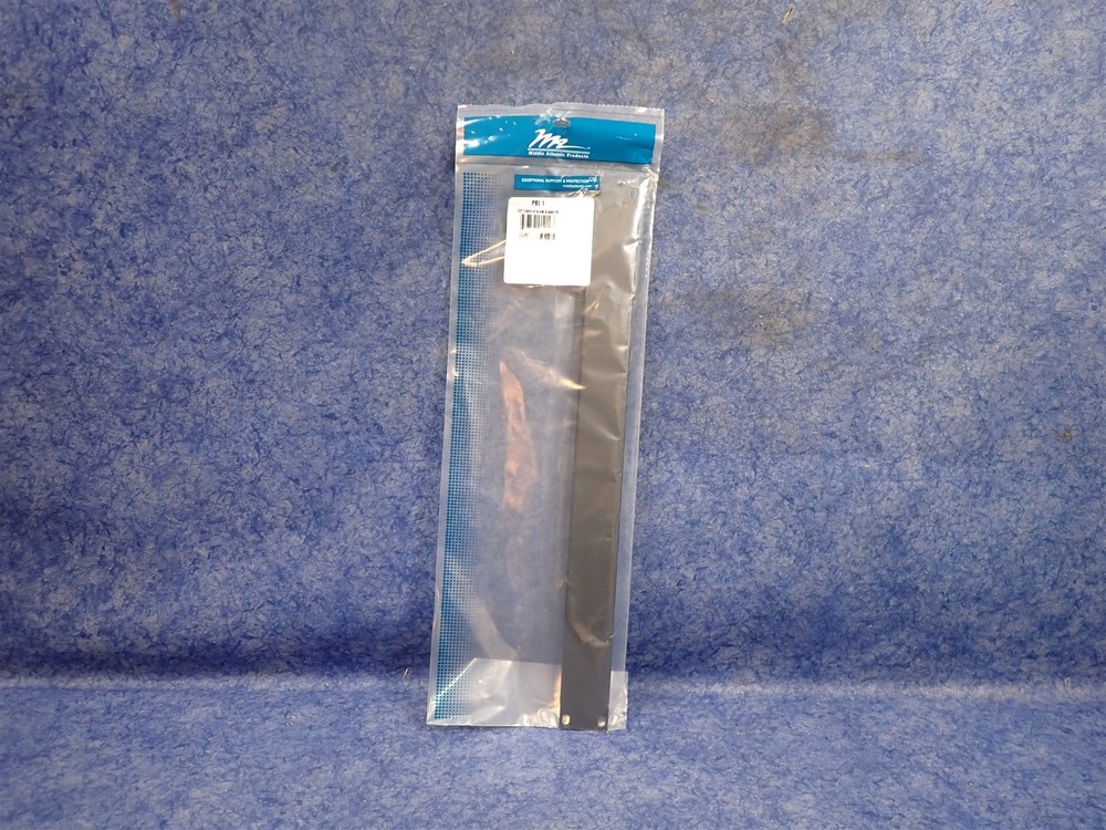 NEW Middle Atlantic PBL-1 1U Flanged Blank Panel Rack Panel (EC4)