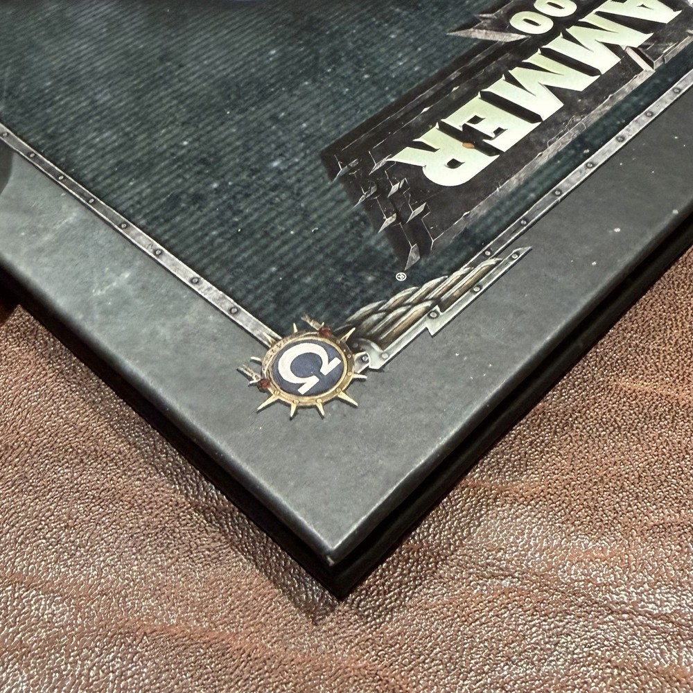 Games Workshop - Warhammer 40,000 - CODEX: Ultramarines