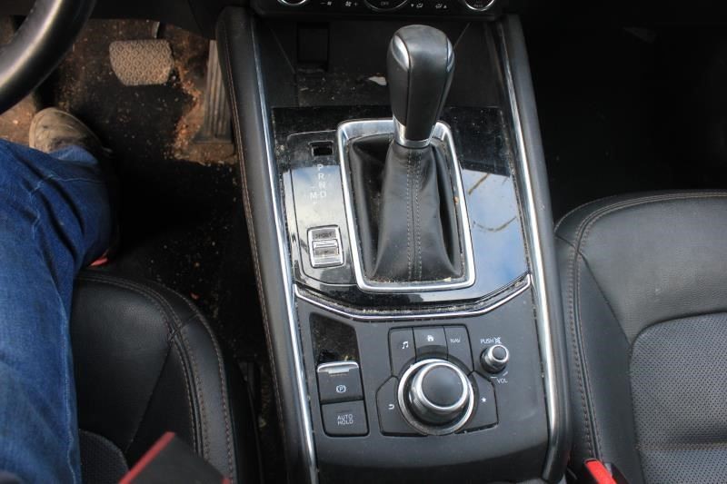 CX-5 2018 Camera/Projector 590621