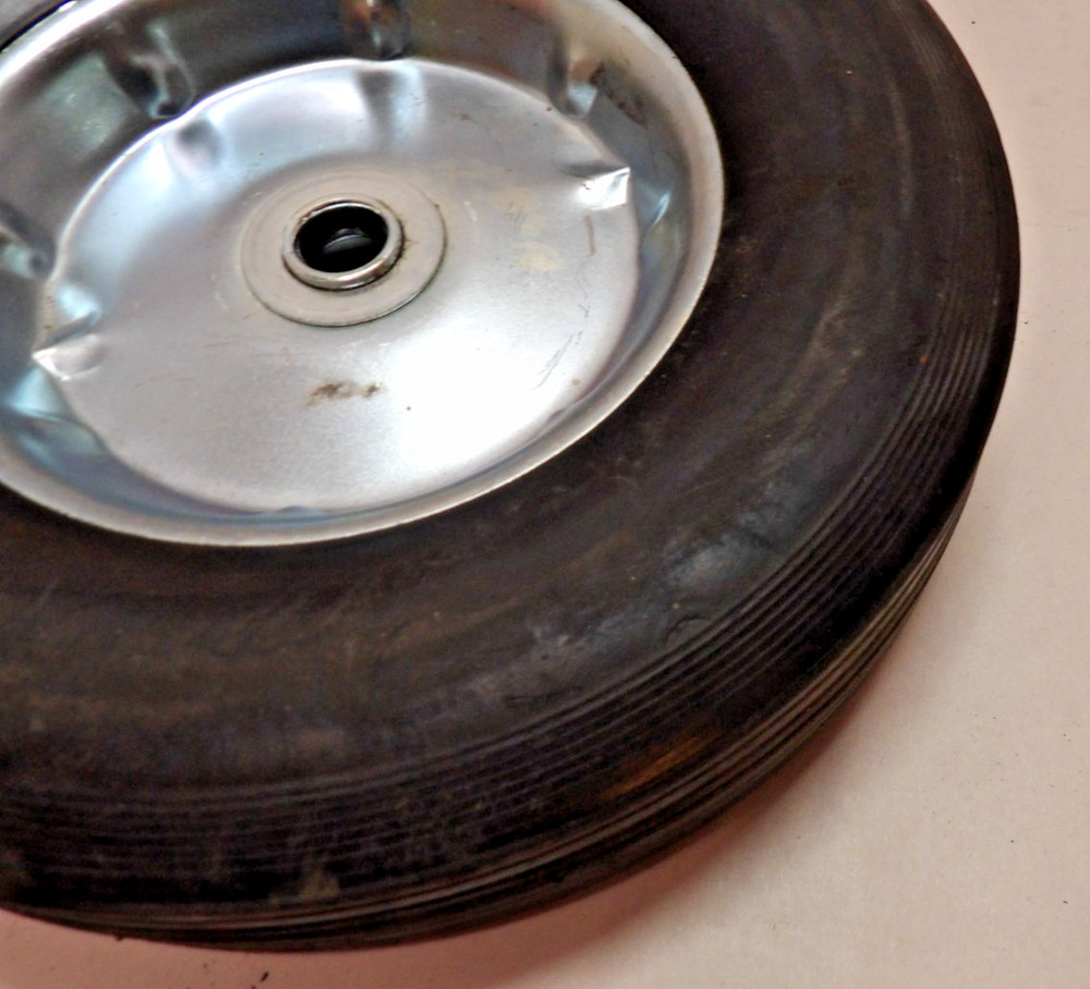Quantity 1 Solid Rubber Wheel 10" x 2.5" 5/8" Bore 220 Pound Capacity