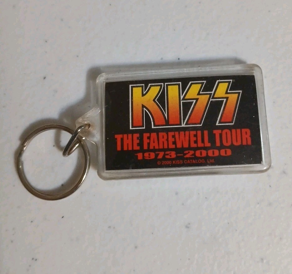 KISS BAND TOUR MERCH KEYCHAIN  1ST FAREWELL TOUR IN 2000