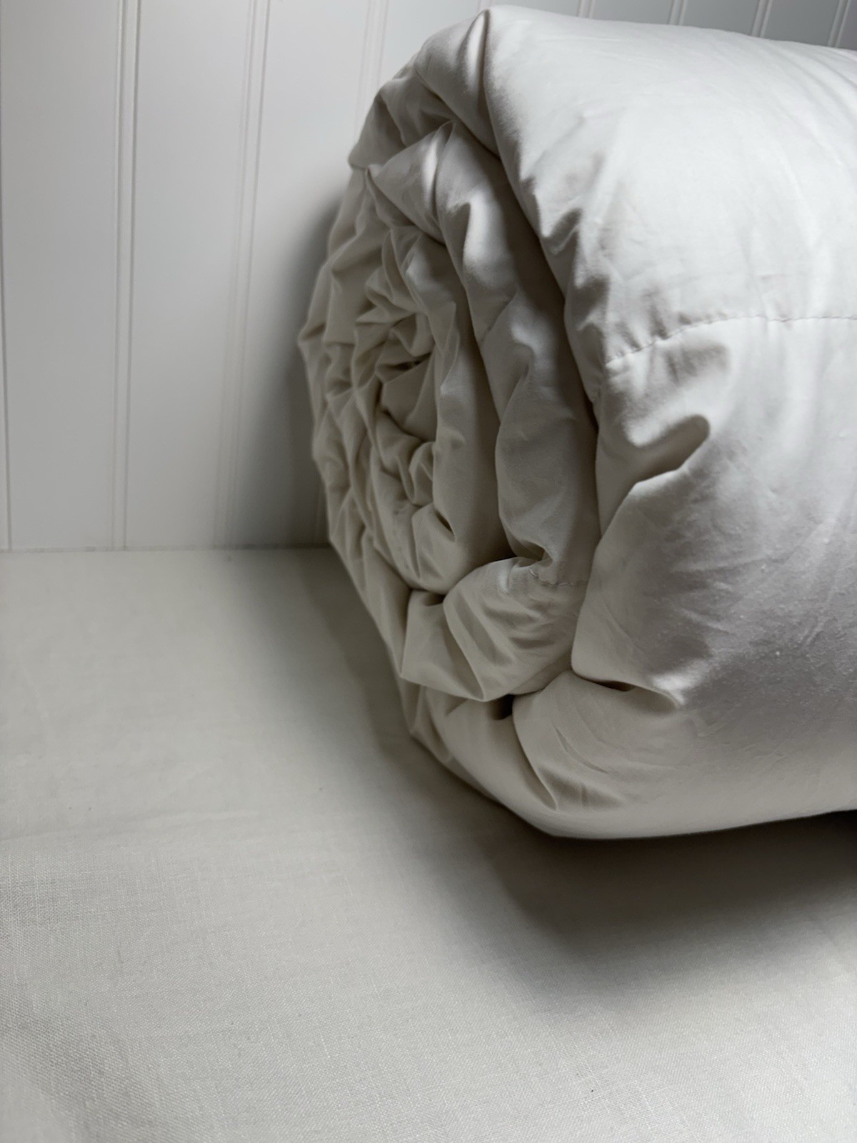 Westin Down Duvet Insert ~ Queen ( 90” x 94”) ~ READ