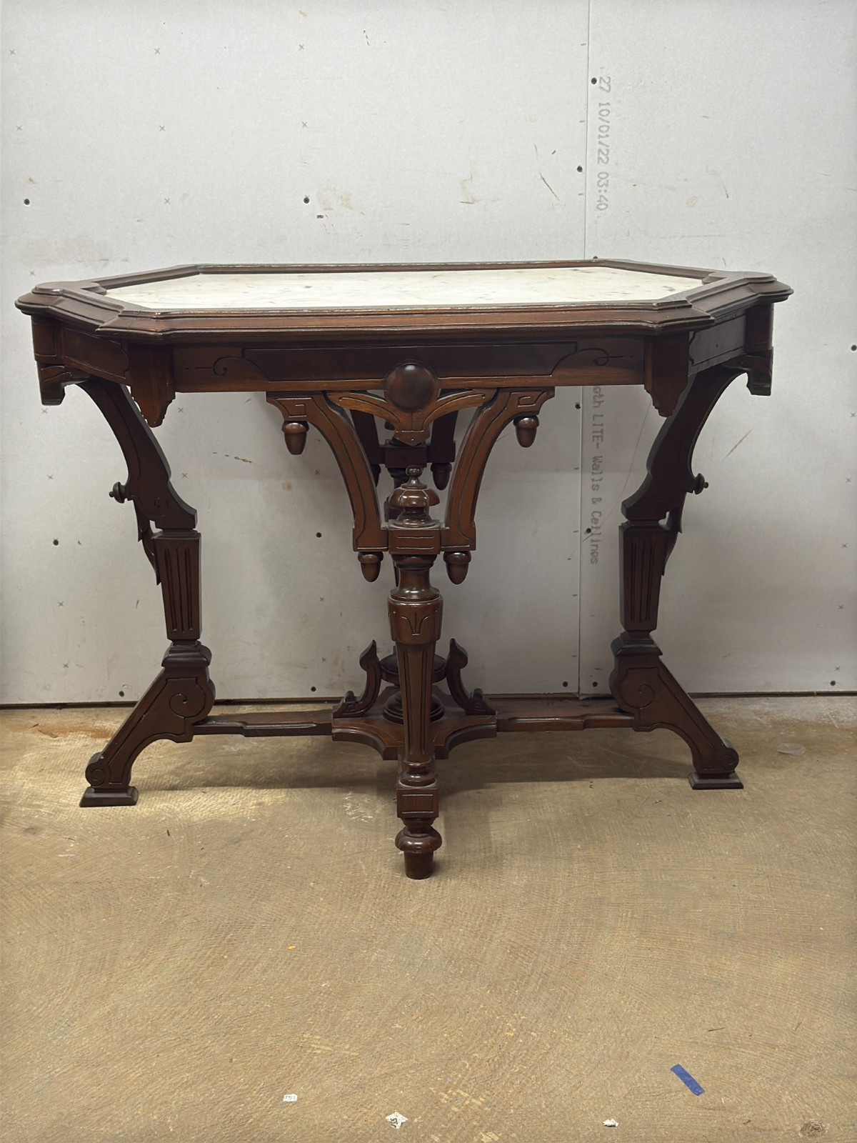 antique Rennaissance revival Victorian walnut parlor center table marble 1870