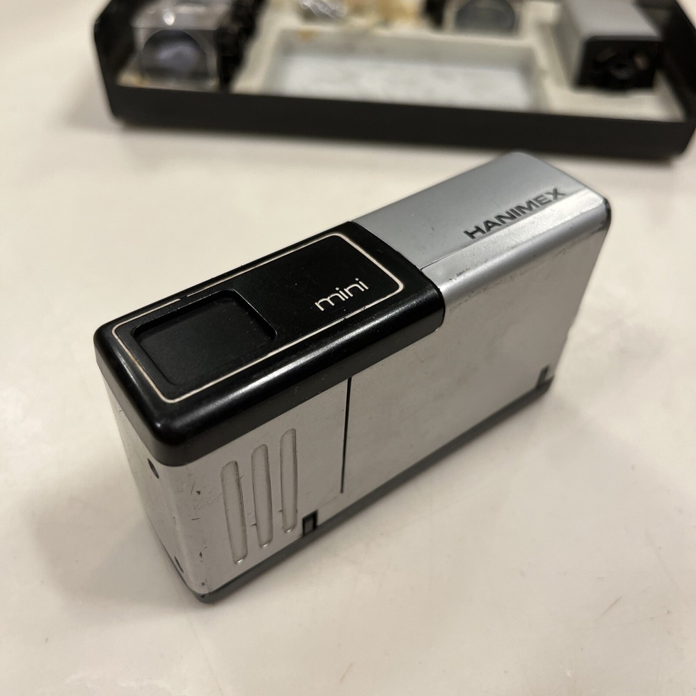 Hanimex Pocket Mini 110 Camera with Case, Instructions, Accessories UNTESTED