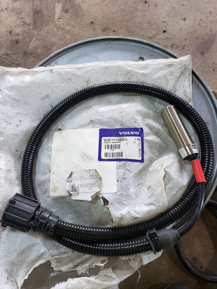 Volvo Ce Proxy Switch  11112903