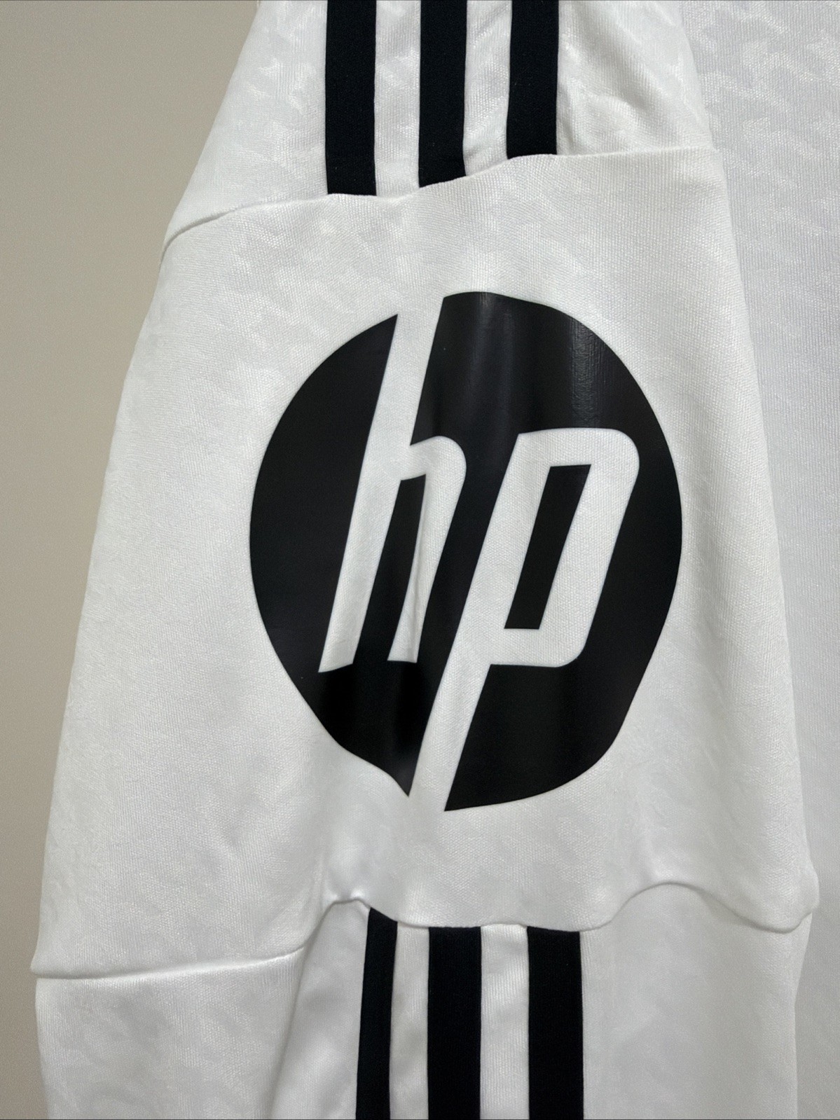 Modric #10 Mens 2XL Adidas Real Madrid UCL Home Fan Jersey