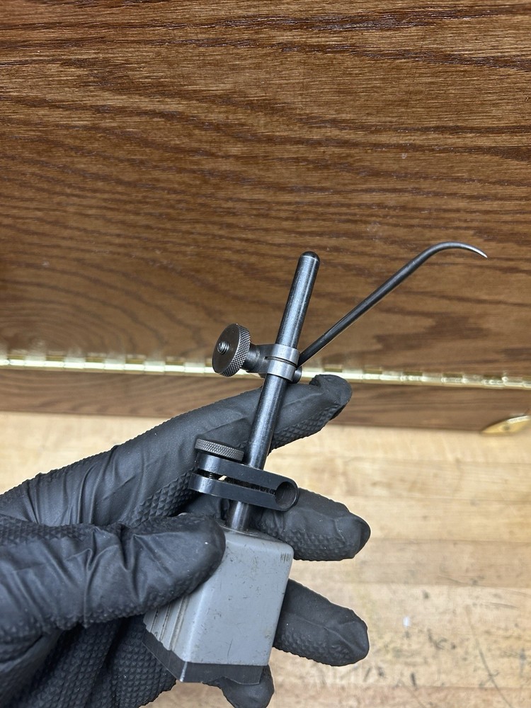 VINTAGE LUFKIN MITI-MITE MAGNETIC INDICATOR HOLDER