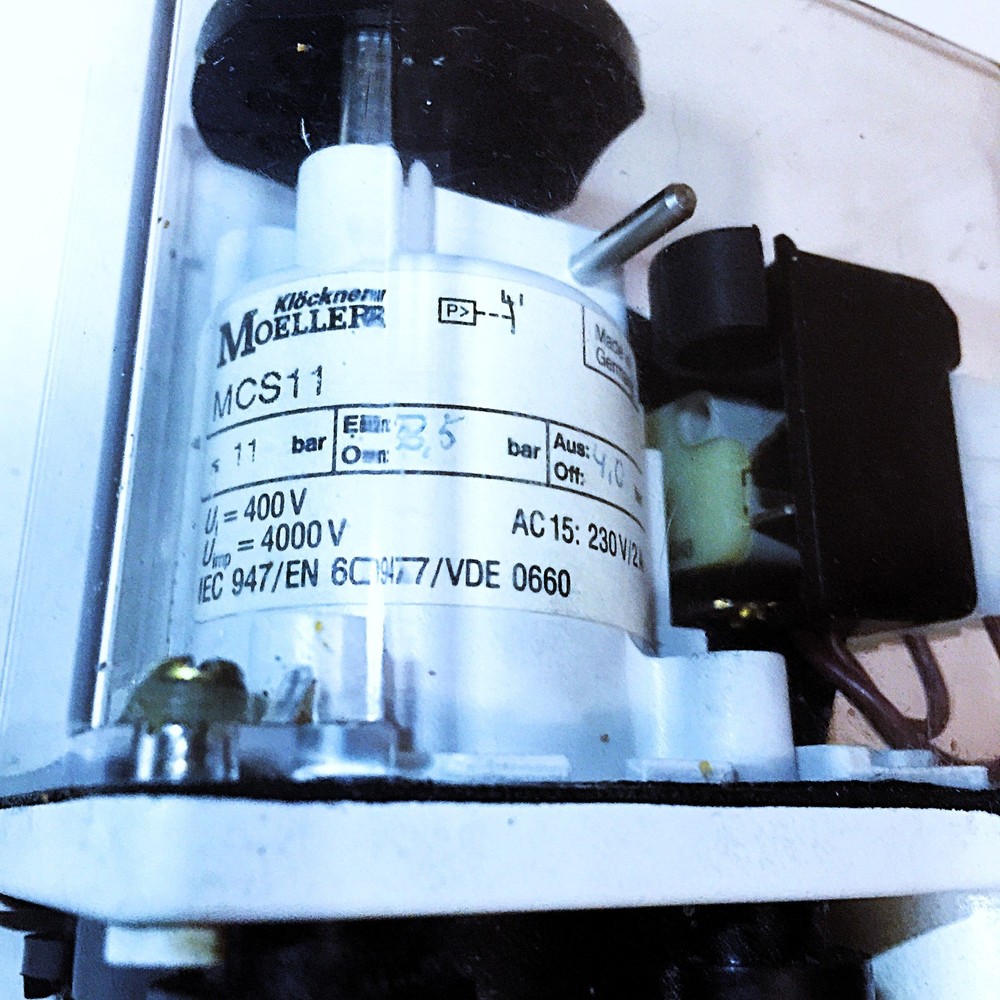 KLOCKNER MOELLER MCS11 PRESSURE SWITCH 230 VAC