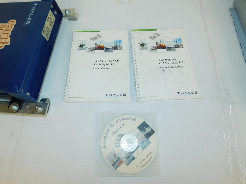 THALES NAVIGATION MODEL TRM100 GPS COMPASS & 3011 (#4700)