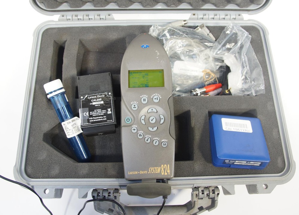 Larson Davis System 824 Precision Sound Level Meter with Accessories