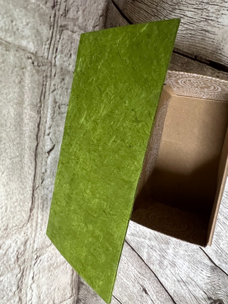 AVEDA FOLDABLE CARTON Gift EMPTY Box with ribbon #Small - NEW