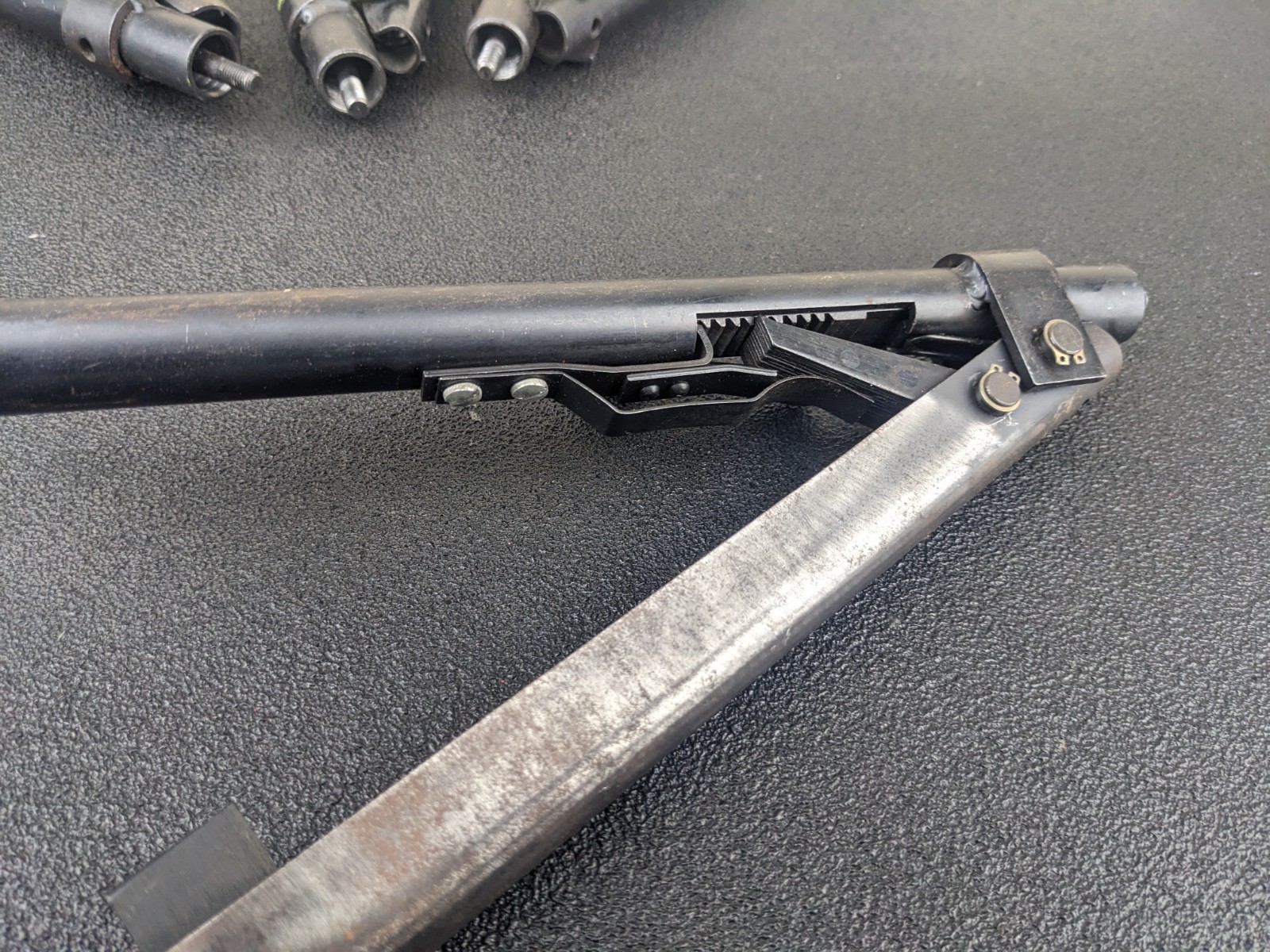 #bl614 Huntington Beach 4pc HBM 122 Rivet Gun Hand Riveter Pulling Aircraft Tool