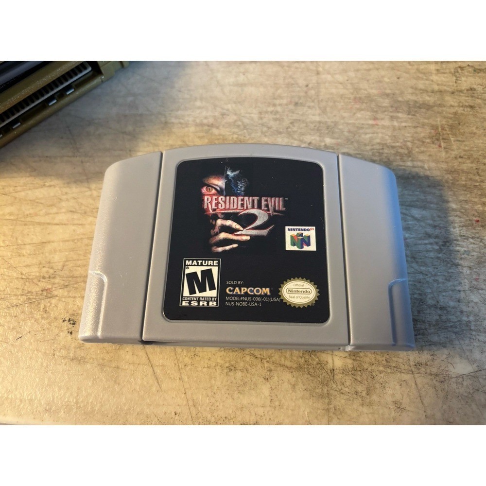Nintendo 64 N64 Bundle + Cables +Controller + Resident Evil 2 tested Working
