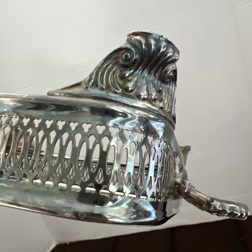 VTG Double Handle Silverplate Buffet Server w/Lid & Glass Baking Dish