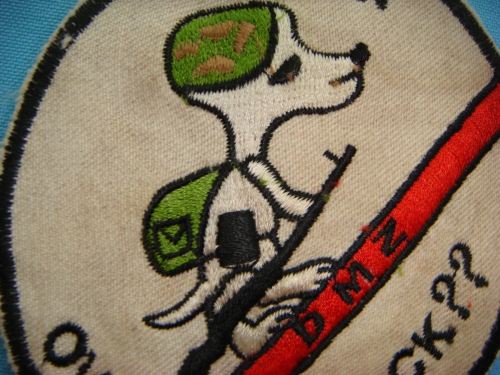 VIETNAM WAR PATCH, US 5th SFGp CCN " DMZ OVER AND BACK ?? "