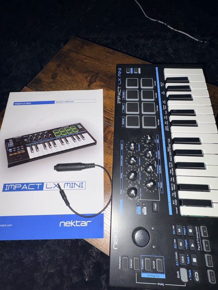 Nektar Impact LX Mini - USB MIDI Controller Keyboard