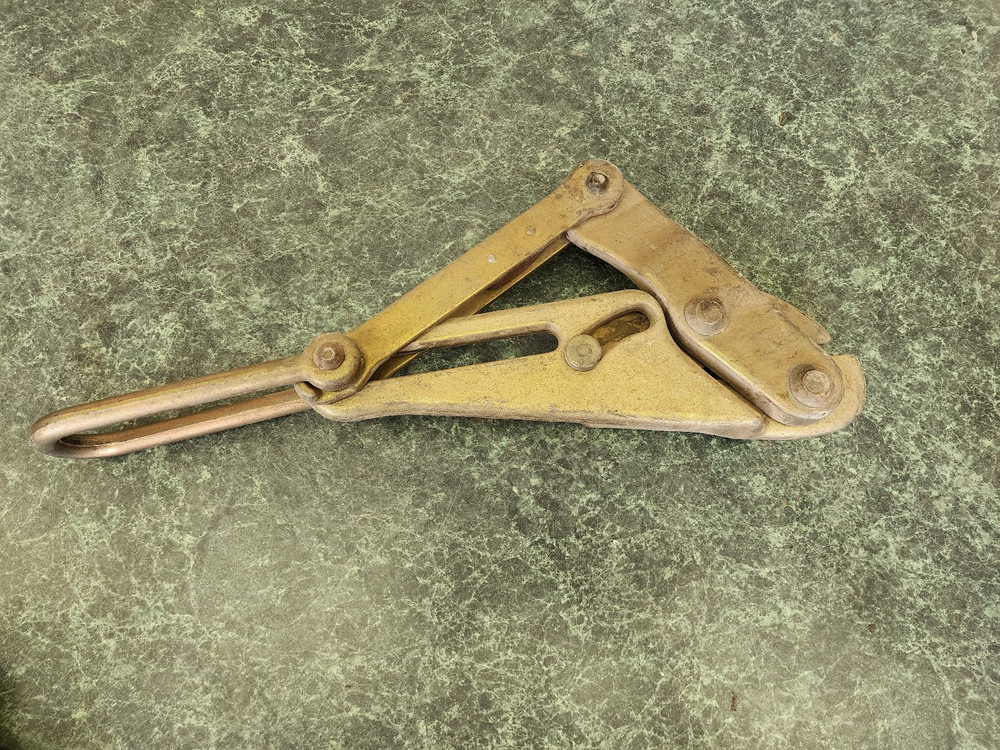 Klein Tools 1628-18 Grip Guy Wire Cable Puller .75 - 1.00 Diameter 15000 Lbs