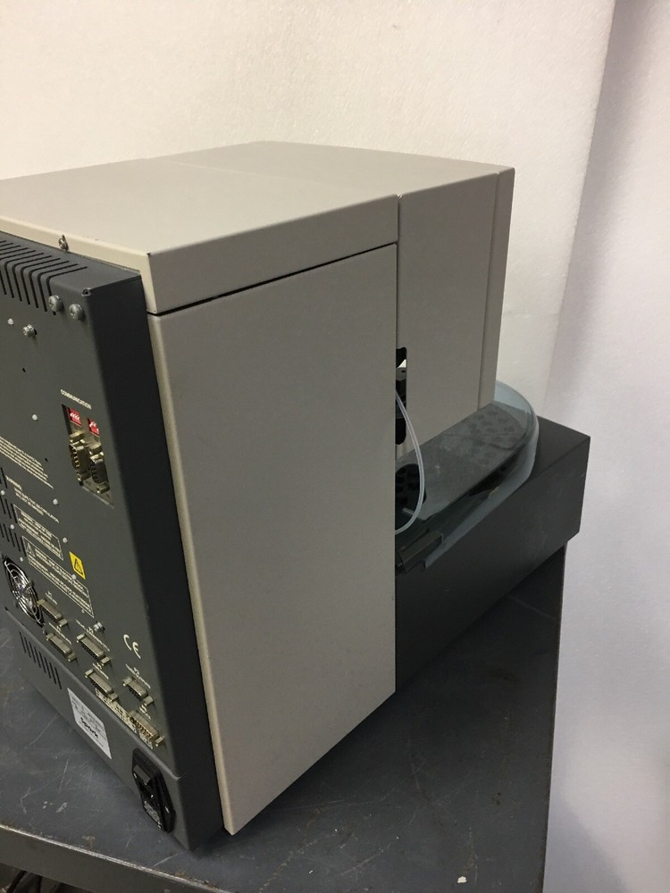 Metrohm Spark Autosampler Model 900