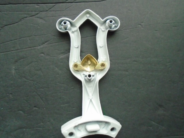 HAMPTON BAY CEILING FAN REPLACEMENT ARM/BRACKET/BLADE BRIGHT WHITE 3/05 CLI-2