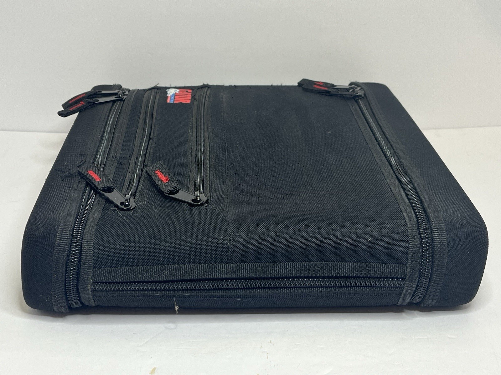 Gator Cases GM-1WEVA Wireless System Lightweight Case Holds Half-Rack Wireless 2