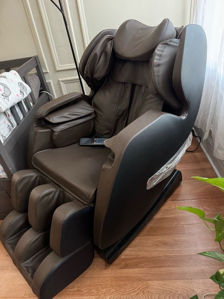 Zero Gravity Full Body Massage Chair