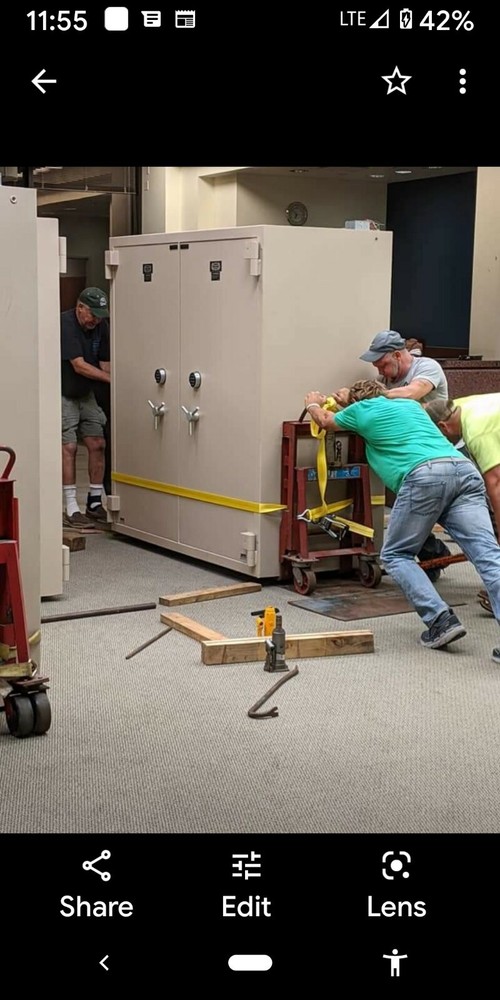 Safes used, a large inventory.