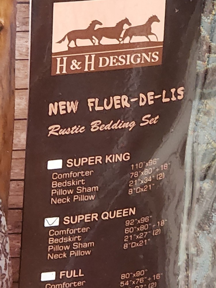 Queen Size Comforter Set Fluer-de-lis H & H Designs