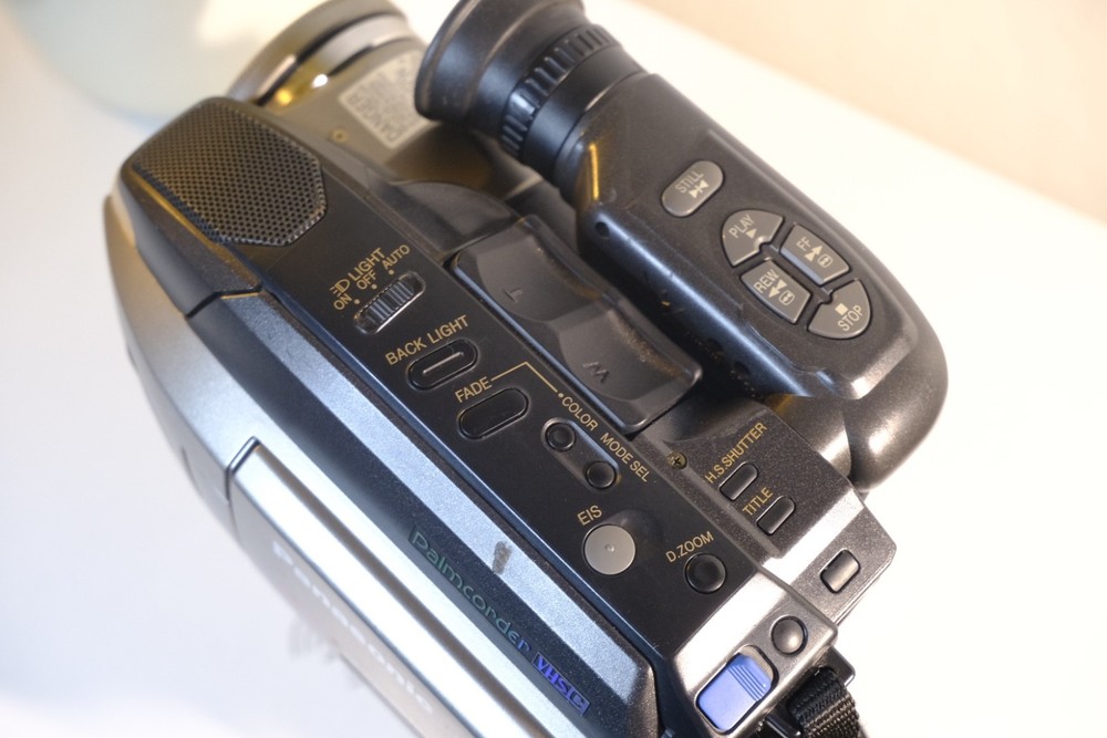 Panasonic Palmcorder VHS-C PV-L678 Video Camera Player UNTESTED
