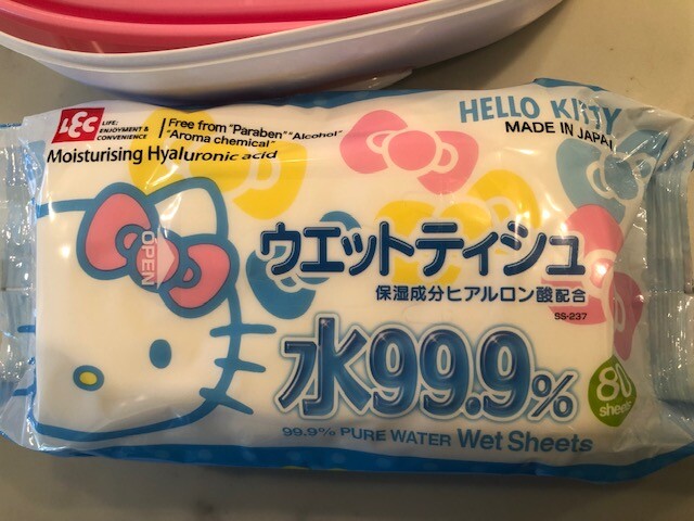Wet Wipes with Hello Kitty Case, 80 Sheets