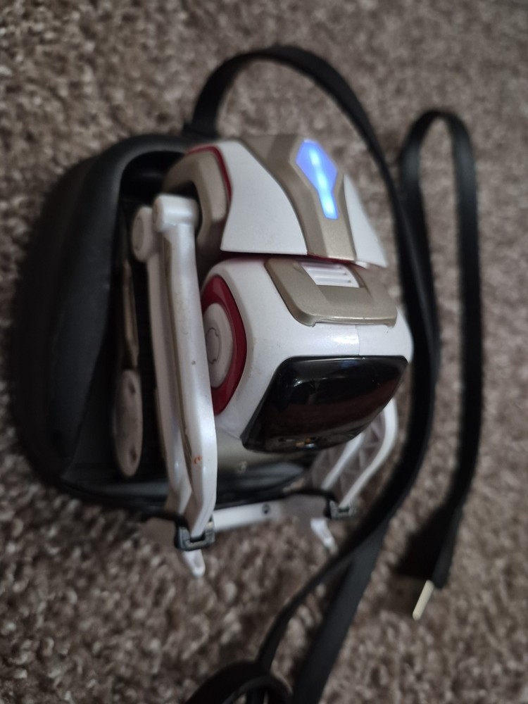 Anki Cozmo Robot with Base Charger