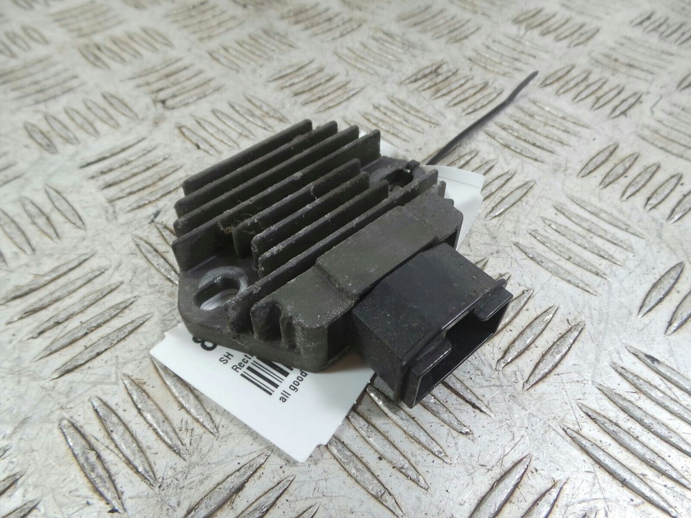 2002 HONDA SH 125  RECTIFIER REGULATOR