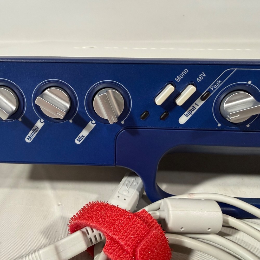 Digidesign Mbox 2 USB Audio Interface 4 Pro ToolsLE MIDI S/PDIF Recorder