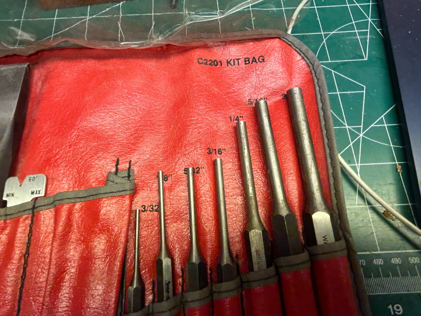 MACHINIST C HmGbcB TOOLS Snap On Tools Punch & Chisel Set in Case 21 Piece Set