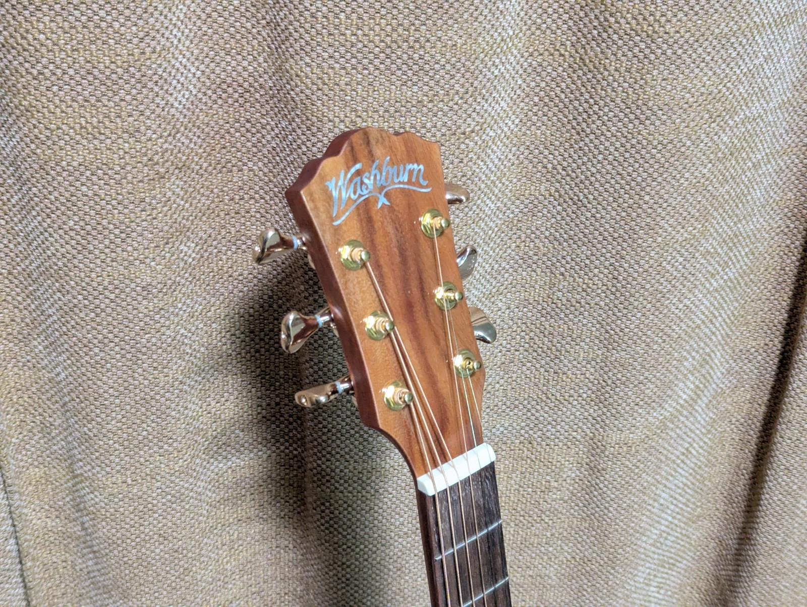 Washburn Bella Tono Allure Elite Acoustic-Electric Guitar - Minor cosmetic Blem