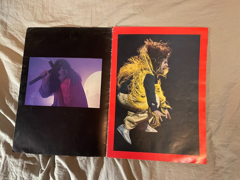 Ozzy Osbourne 1981 SIGNED AUTOGRAPH Blizzard Of Ozz Tour Program Book