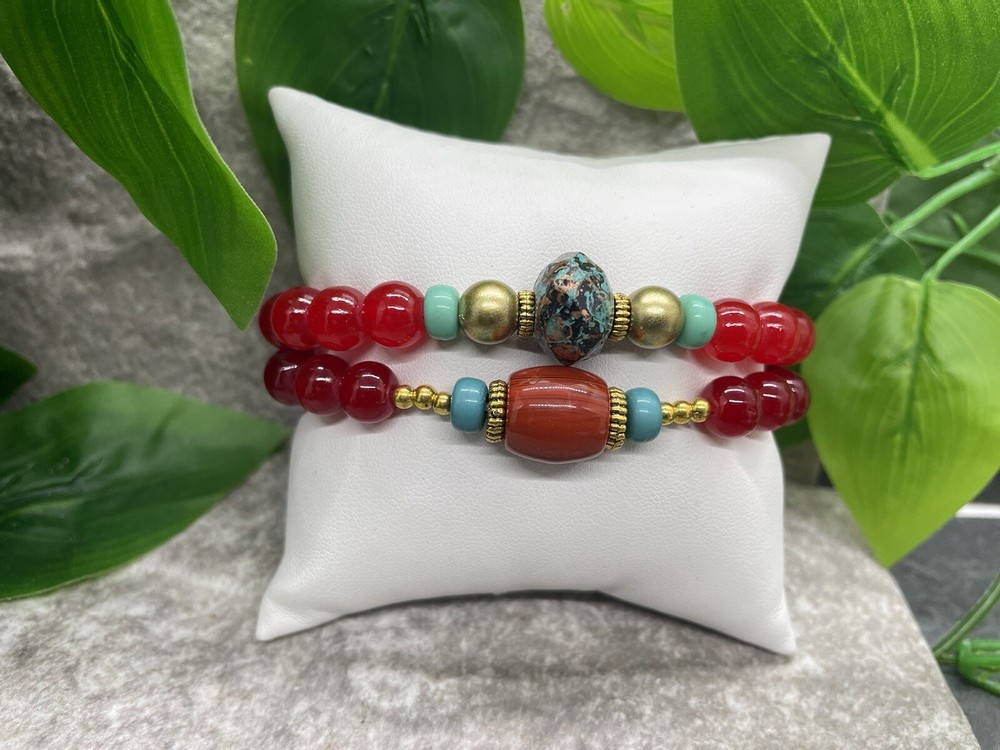 2 PC Handmade Boho Beaded Stackable 6.5" Plus Stretch Bracelet Set New A2586
