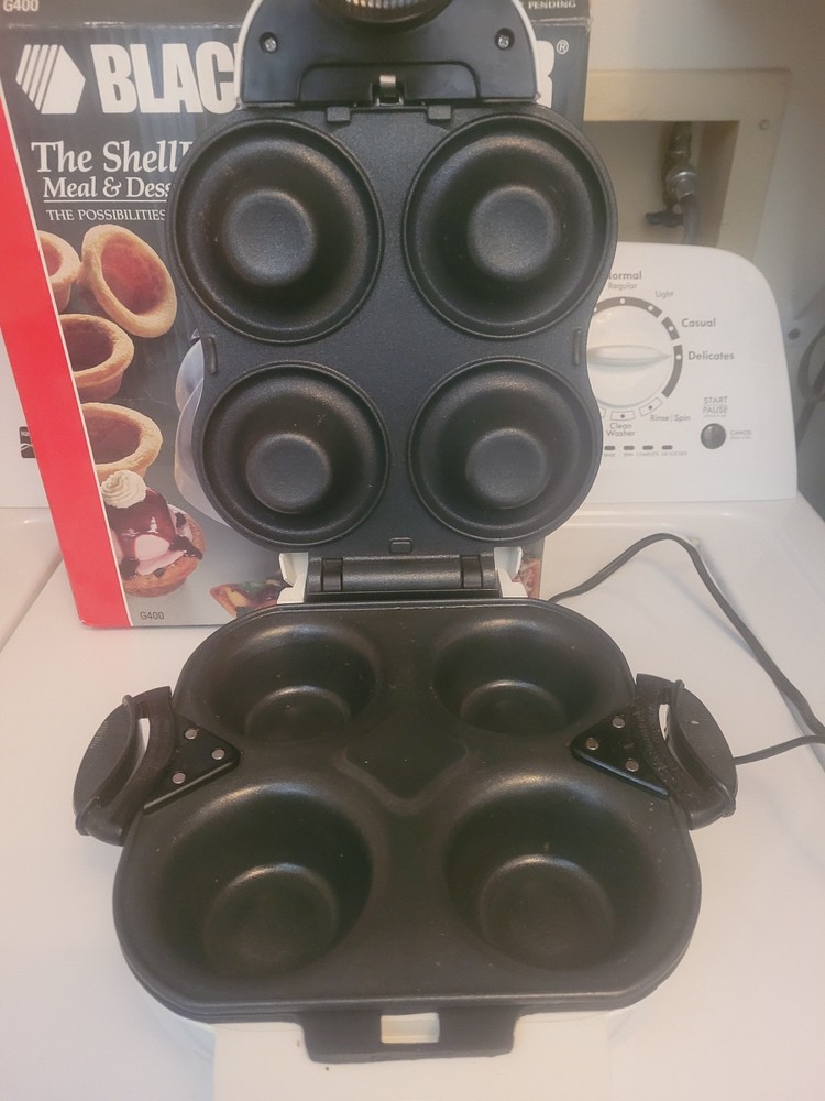 BLACK & DECKER The Shell Baker Meal and Dessert Maker