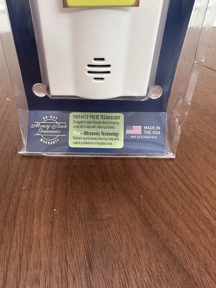 Global Instruments Pest A Cator Plus 2000 Electronic Insect & Rodent Repeller