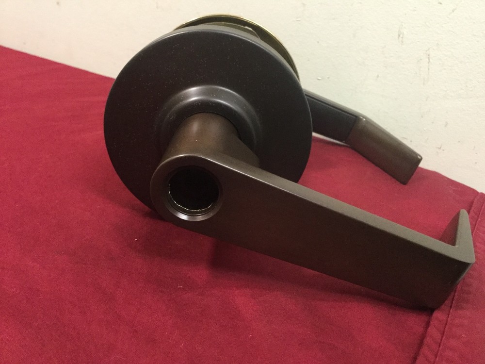 Mul-T-Lock Grade 2 high security lever lock unit - Locksmith