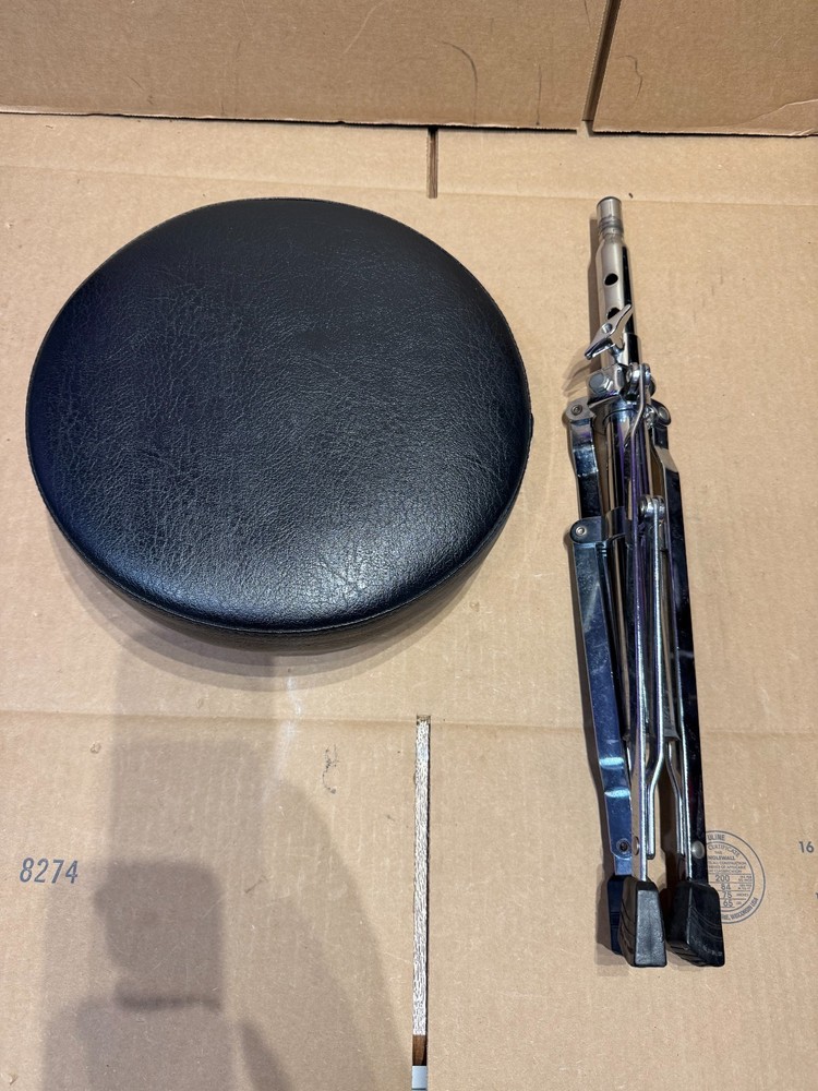 🥁 Round Top Drum Throne Used – Unbranded