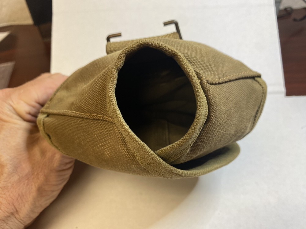 ORIGINAL WWII US USMC MARINE 2nd PATTERN CANTEEN COVER, no hole