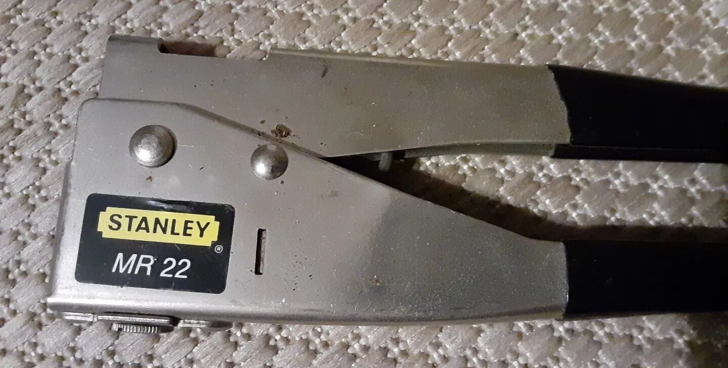 Stanley MR22 Riveter Gun Tool