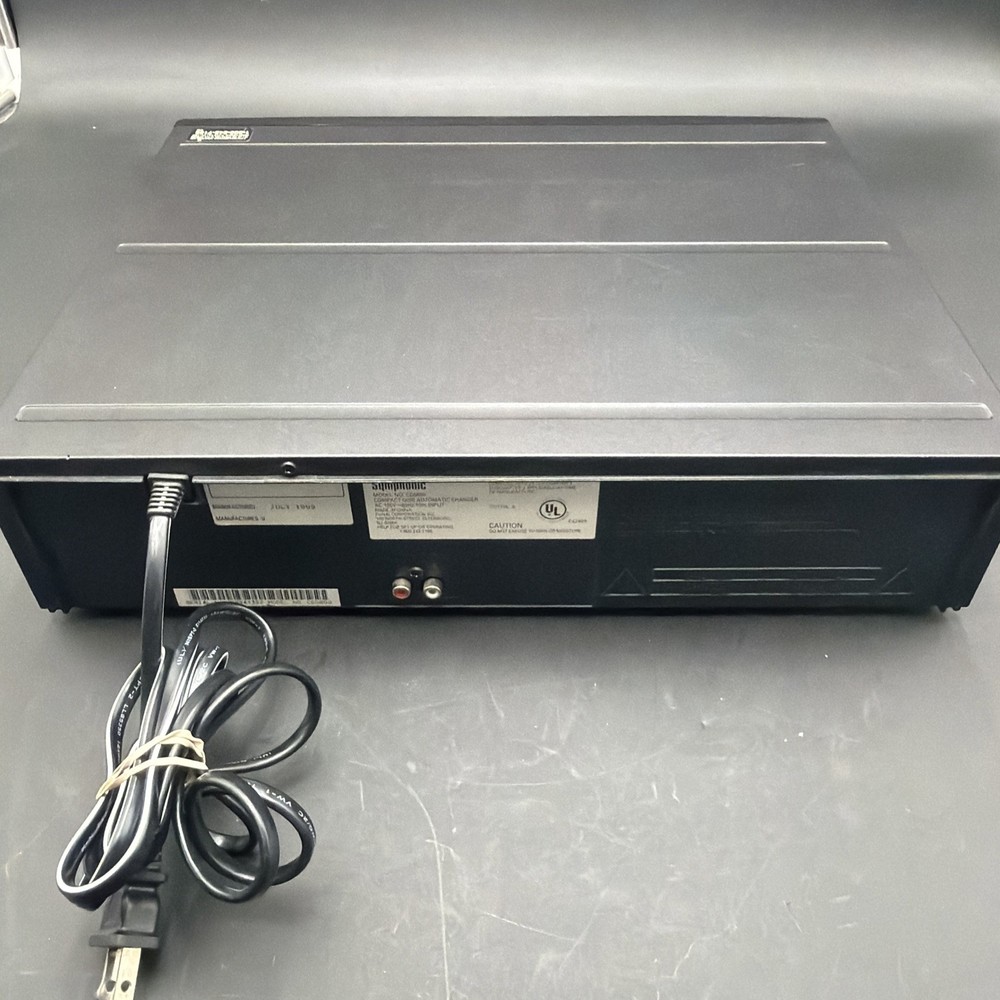 Symphonic CD5800 5 Compact Disc Automatic Changer - Tested