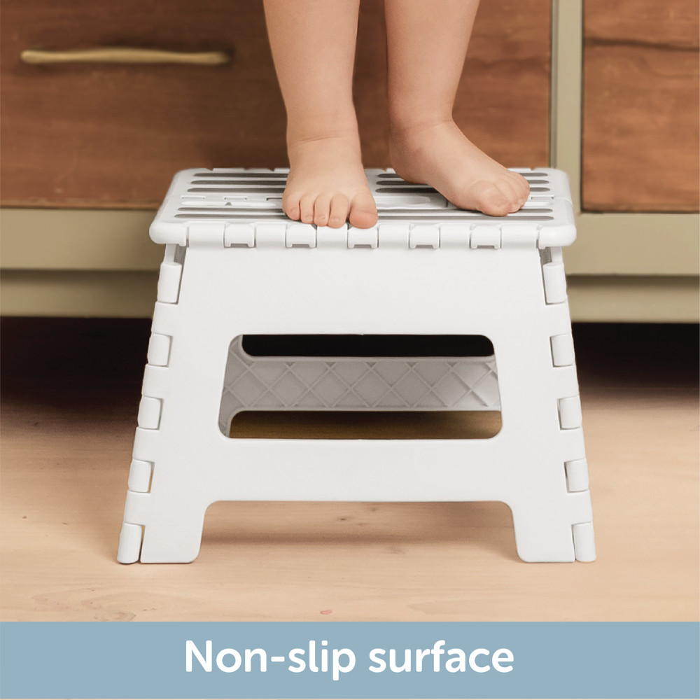 FOLDING STEPPING STOOL Non-Slip, Carry Handle - White